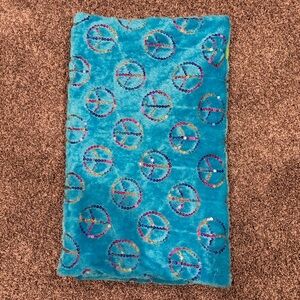 Justice Reversible Peace Sign Blanket